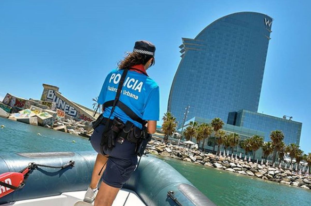 Deficiències i riscos pels i les agents destinades al Grup de Platges de la Guàrdia Urbana de Barcelona.